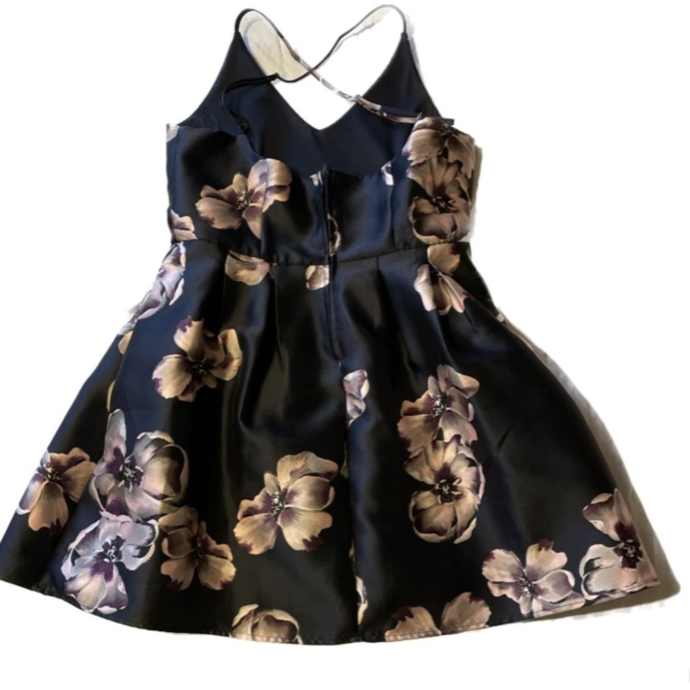 Dress satin navy floral. Perfect for graduation